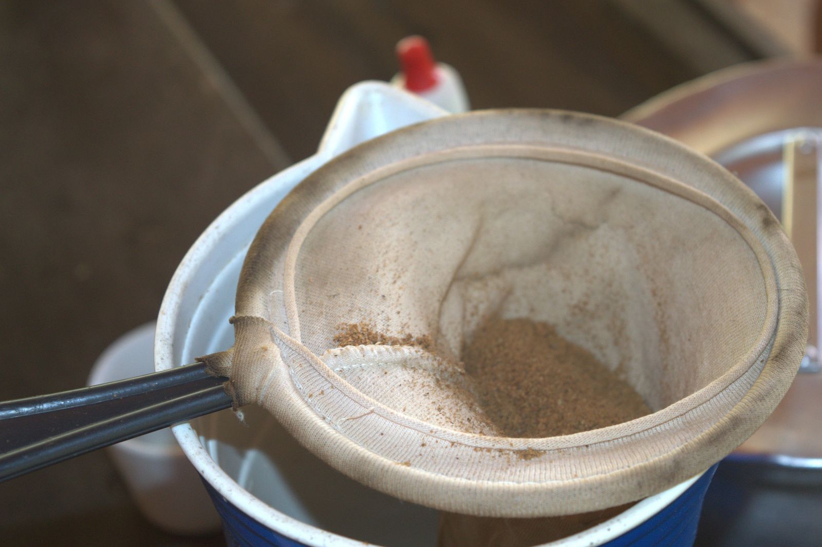 Degustação de café orgânico da fazenda, servido na origem